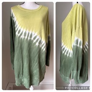 Old Navy green tie dye sweatshirt size large